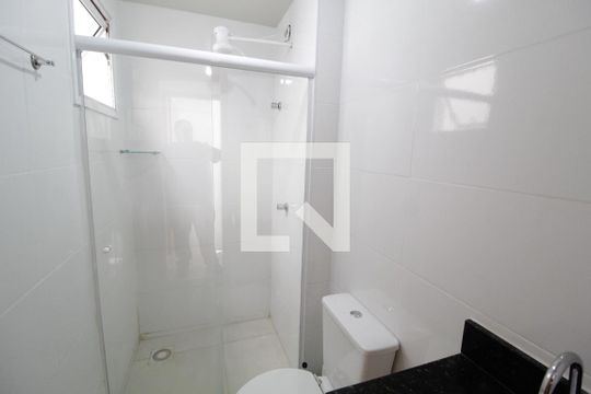 Banheiro Social de apartamento para alugar com 2 quartos, 67m² em Tibery, Uberlândia