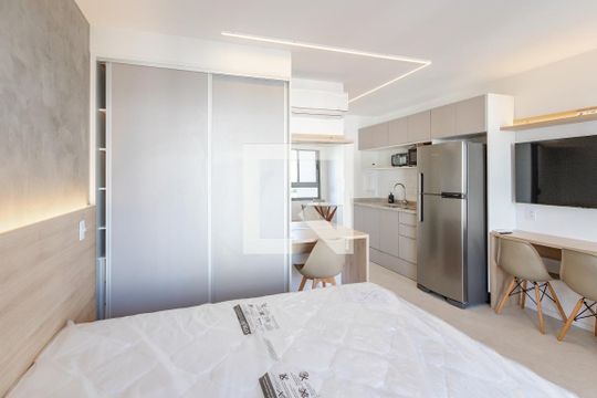 Studio de kitnet/studio para alugar com 1 quarto, 25m² em Campo Belo, São Paulo
