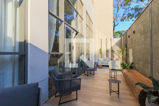 Área comum de kitnet/studio à venda com 1 quarto, 24m² em Campo Belo, São Paulo