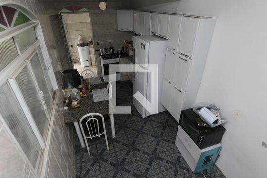 Cozinha de casa à venda com 2 quartos, 83m² em Diamante, Belo Horizonte