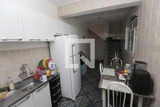 Cozinha de casa à venda com 2 quartos, 83m² em Diamante, Belo Horizonte