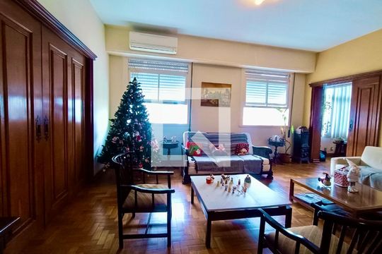 Apartamento à venda com 4 quartos, 239m² em Copacabana, Rio de Janeiro