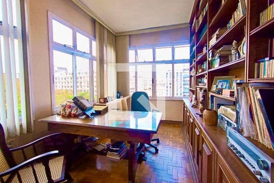 Escritório  de apartamento à venda com 4 quartos, 239m² em Copacabana, Rio de Janeiro