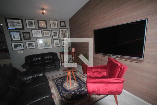Sala de casa de condomínio à venda com 3 quartos, 250m² em Badu, Niterói