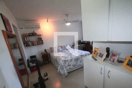 Suite de casa de condomínio à venda com 3 quartos, 250m² em Badu, Niterói
