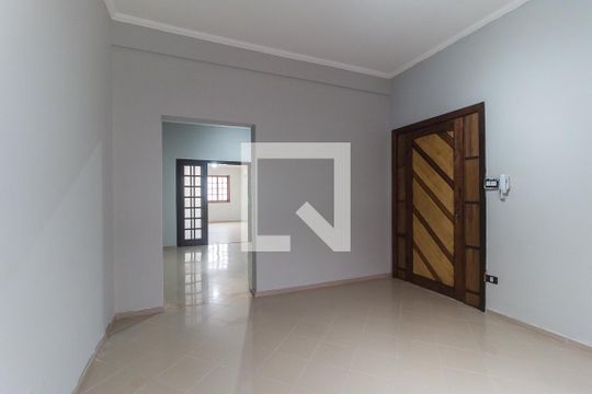 Hall de Entrada de casa para alugar com 3 quartos, 250m² em Vila Ipiranga, Mogi das Cruzes