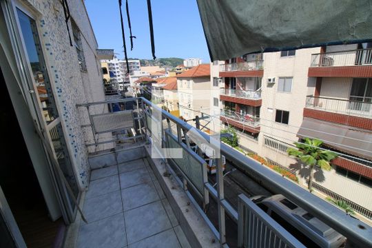Varanda de apartamento à venda com 3 quartos, 82m² em Olaria, Rio de Janeiro