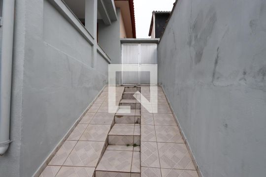 Garagem de casa à venda com 2 quartos, 173m² em Vila Alpina, São Paulo