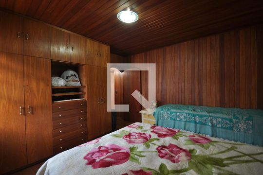 Suíte de Hospedes de casa à venda com 5 quartos, 650m² em Jardim Guapira, São Paulo