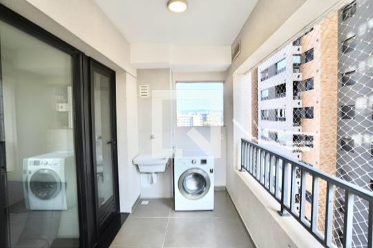Varanda e Lavanderia de apartamento para alugar com 1 quarto, 40m² em Brás, São Paulo