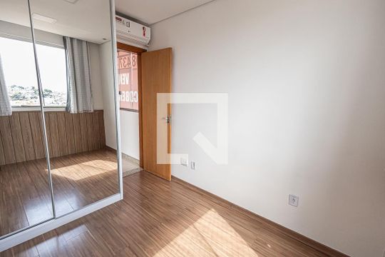 Quart 3 / sute / Cobertura de apartamento à venda com 3 quartos, 110m² em Santa Mônica, Belo Horizonte