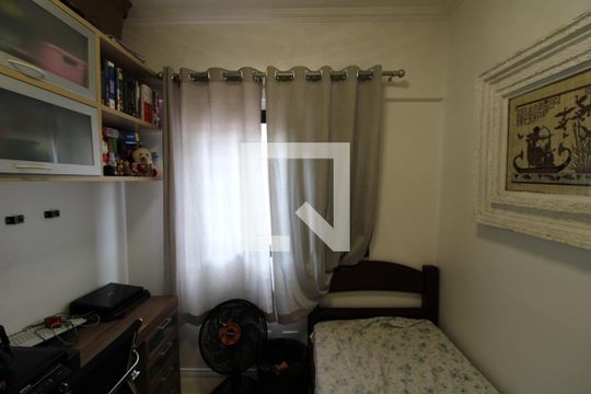 Quarto 1 de apartamento para alugar com 2 quartos, 75m² em Jardim Paraíso, São Paulo