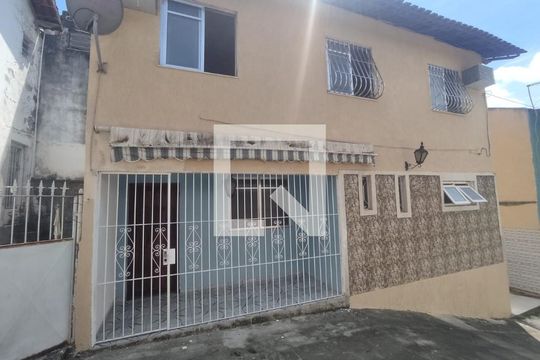 Fachada de casa de condomínio para alugar com 3 quartos, 97m² em Rio do Ouro, São Gonçalo
