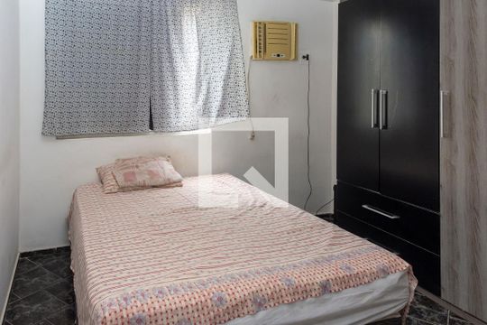 Quarto 1 - Armários de apartamento para alugar com 2 quartos, 65m² em Taquara, Rio de Janeiro