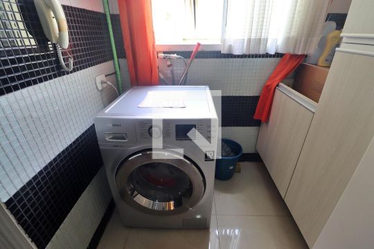 Área de Serviço de apartamento à venda com 1 quarto, 67m² em Vila Curuca, Santo André