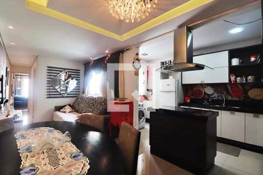 Sala de apartamento à venda com 1 quarto, 67m² em Vila Curuca, Santo André