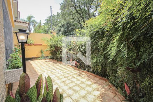 Jardim de casa para alugar com 5 quartos, 290m² em Vila Mariana, São Paulo