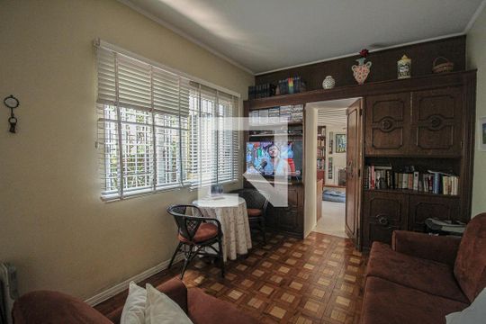 Sala de TV de casa para alugar com 5 quartos, 290m² em Vila Mariana, São Paulo