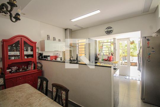 Cozinha de casa para alugar com 5 quartos, 290m² em Vila Mariana, São Paulo