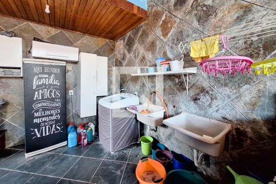Área de Serviço de casa à venda com 3 quartos, 300m² em Fonseca, Niterói
