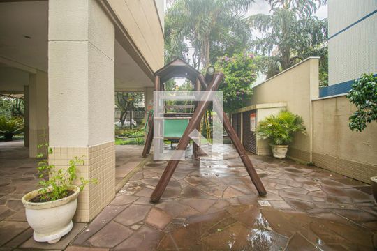 Área comum - Playground de apartamento para alugar com 3 quartos, 83m² em Jardim do Salso, Porto Alegre