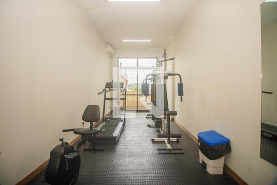 Área comum - Academia de apartamento para alugar com 3 quartos, 83m² em Jardim do Salso, Porto Alegre