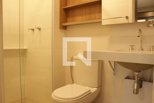Banheiro da Suíte de apartamento para alugar com 1 quarto, 50m² em Jardim Vera Cruz, São Paulo