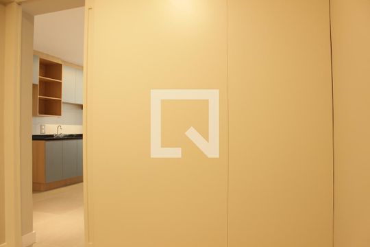 Escritório - Quarto 1 de apartamento para alugar com 1 quarto, 50m² em Jardim Vera Cruz, São Paulo