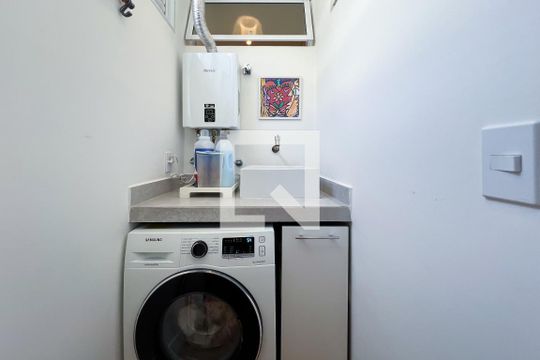 Área de Serviço de apartamento à venda com 3 quartos, 125m² em Itaim Bibi, São Paulo