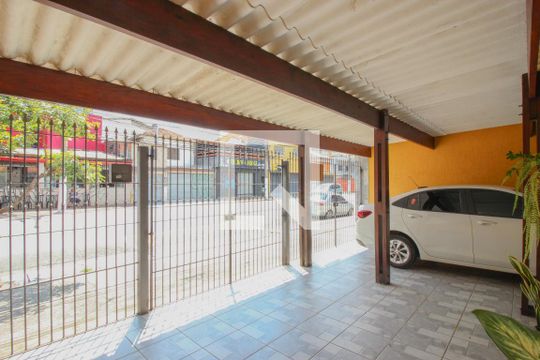 Garagem de casa à venda com 5 quartos, 298m² em Barra Funda, São Paulo