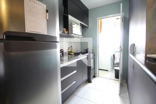 Cozinha de apartamento à venda com 4 quartos, 55m² em Liberdade, São Paulo