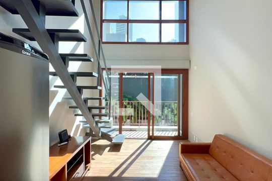 Sala de apartamento para alugar com 1 quarto, 42m² em Jardim das Bandeiras, São Paulo