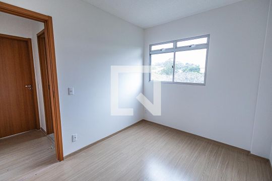 Quarto 1 de apartamento para alugar com 2 quartos, 49m² em Indaiá, Belo Horizonte