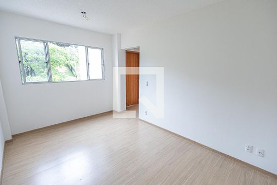Sala de apartamento para alugar com 2 quartos, 49m² em Indaiá, Belo Horizonte