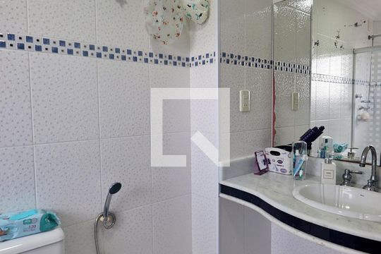 Suíte 1 - Banheiro do Quarto 2 de apartamento à venda com 3 quartos, 143m² em Vila Guiomar, Santo André