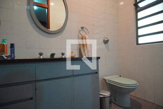 Lavabo  de casa à venda com 5 quartos, 591m² em Boa Vista, Porto Alegre