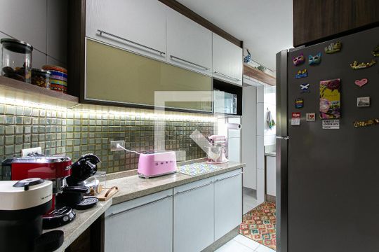 Cozinha de apartamento à venda com 3 quartos, 75m² em Chácara Santo Antônio (zona Leste), São Paulo