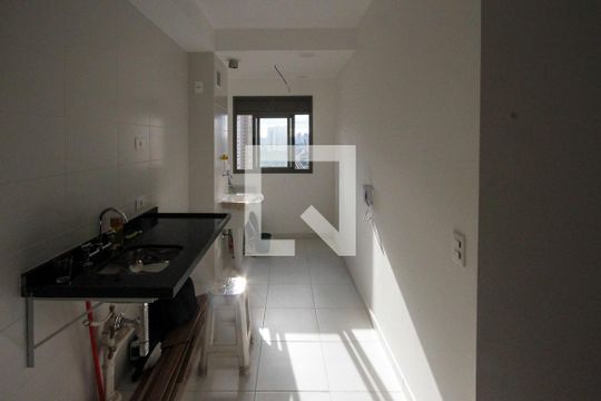 Cozinha de apartamento à venda com 2 quartos, 50m² em Jardim Independência, São Paulo