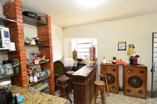 Cozinha de casa à venda com 4 quartos, 320m² em Sagrada Família, Belo Horizonte