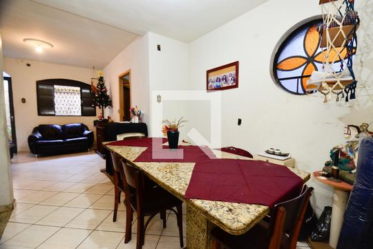 Copa de casa à venda com 4 quartos, 320m² em Sagrada Família, Belo Horizonte