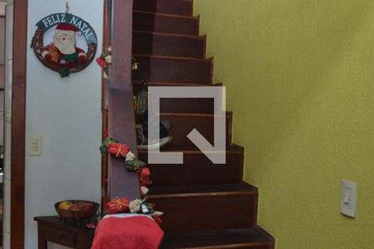 escada de casa de condomínio à venda com 2 quartos, 80m² em Vargem Grande, Rio de Janeiro