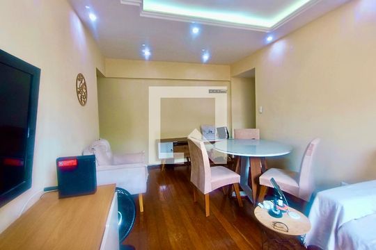 Sala de apartamento à venda com 3 quartos, 75m² em Jardim Botânico, Rio de Janeiro