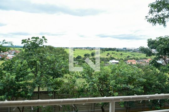 Vista Sala de apartamento para alugar com 2 quartos, 57m² em Parque Euclides Miranda, Sumaré