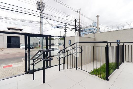 Fachada de kitnet/studio para alugar com 1 quarto, 22m² em Rebouças, Curitiba