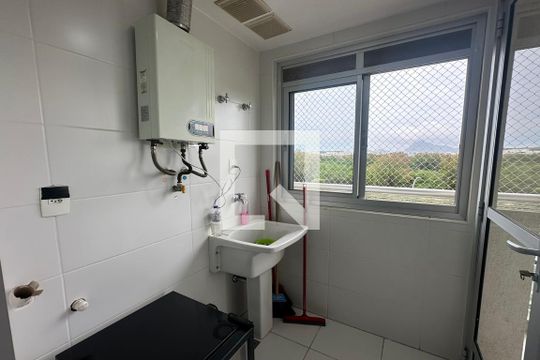 Área de serviço de apartamento à venda com 2 quartos, 88m² em Jacarepaguá, Rio de Janeiro