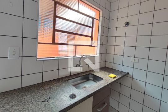 Cozinha de casa para alugar com 2 quartos, 75m² em Vila Formosa, Campinas