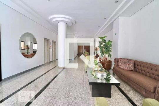 Hall de Entrada de apartamento à venda com 1 quarto, 37m² em Consolação, São Paulo