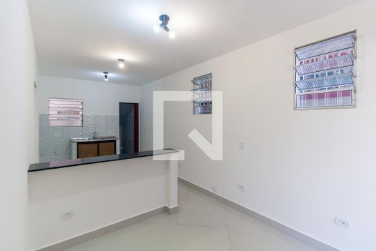 Sala de casa para alugar com 1 quarto, 45m² em Jardim Adutora, São Paulo