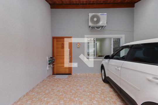 Garagem de casa para alugar com 2 quartos, 77m² em Jardim São José Centro, São José dos Campos