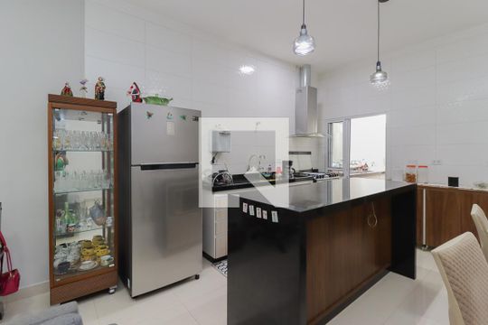 Cozinha de casa para alugar com 2 quartos, 77m² em Jardim São José Centro, São José dos Campos